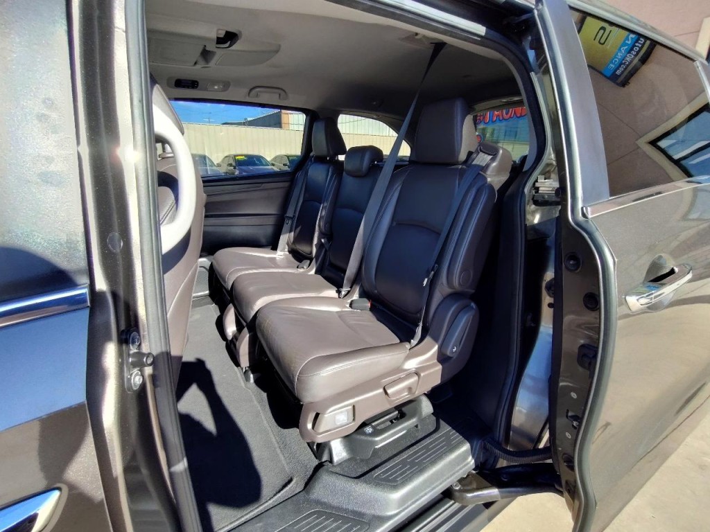 2018 Honda Odyssey Image 32