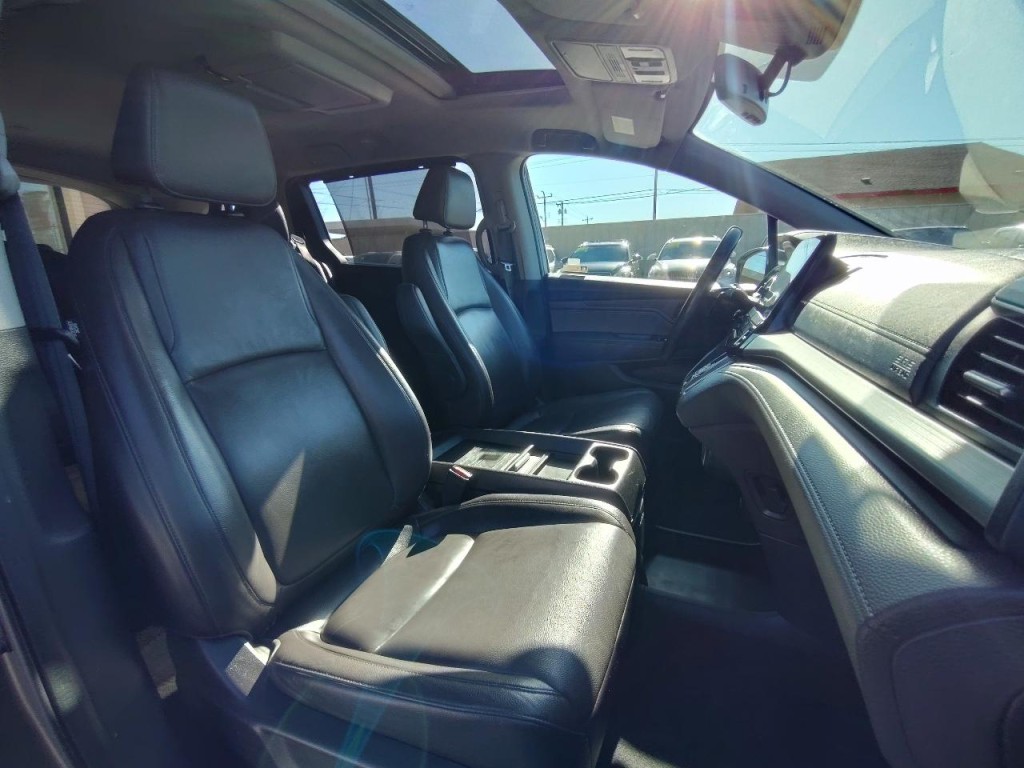 2018 Honda Odyssey Image 46