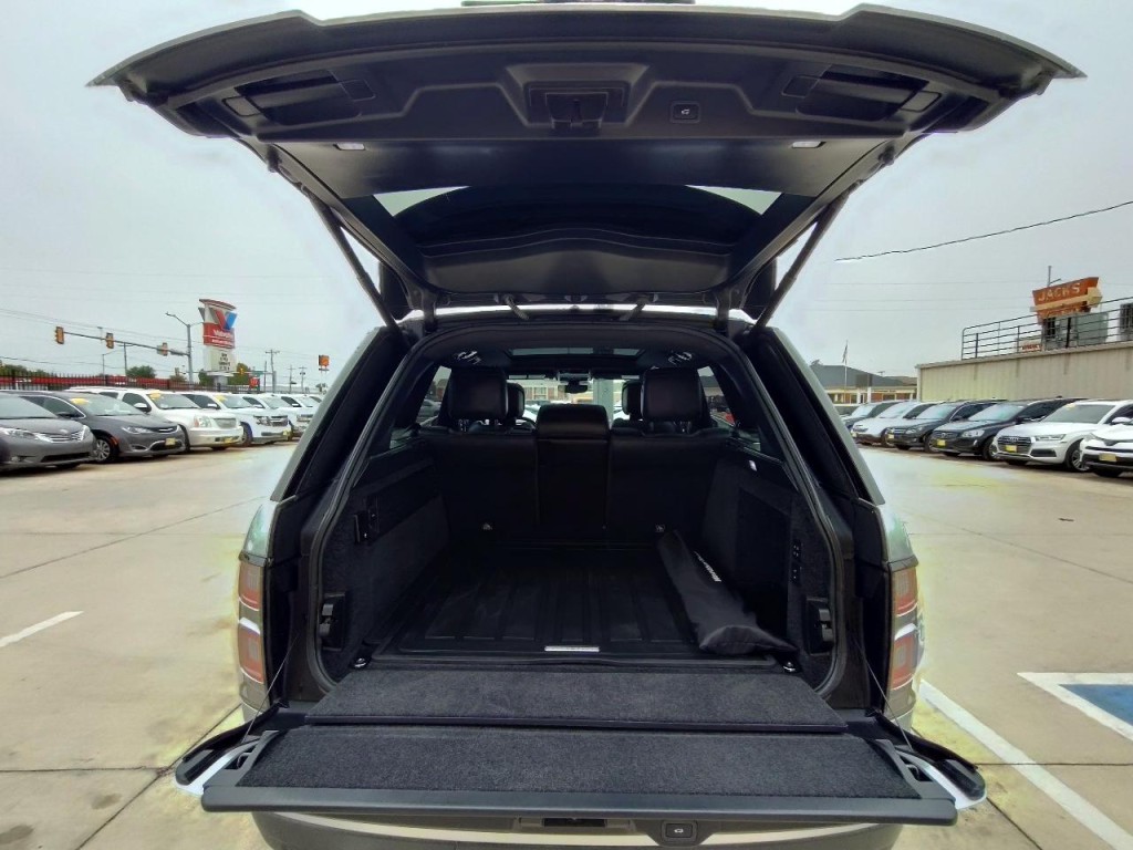 2019 Land Rover Range Rover Image 54