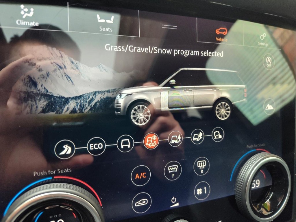 2019 Land Rover Range Rover Image 63