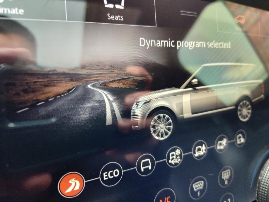 2019 Land Rover Range Rover Image 67