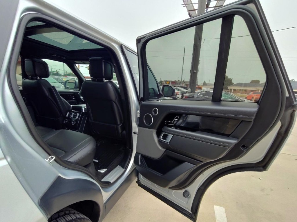 2019 Land Rover Range Rover Image 43