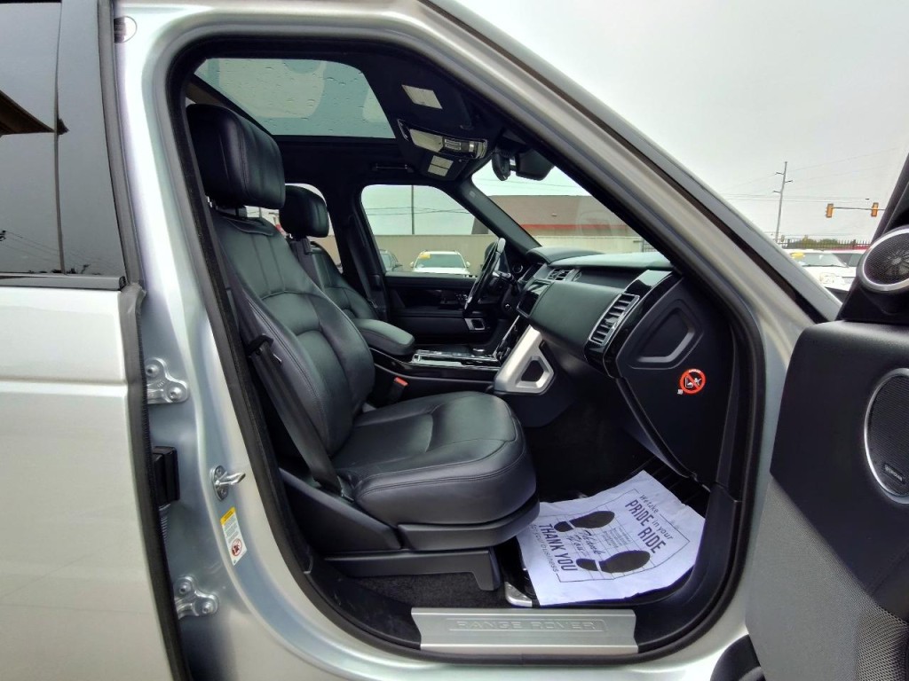 2019 Land Rover Range Rover Image 48