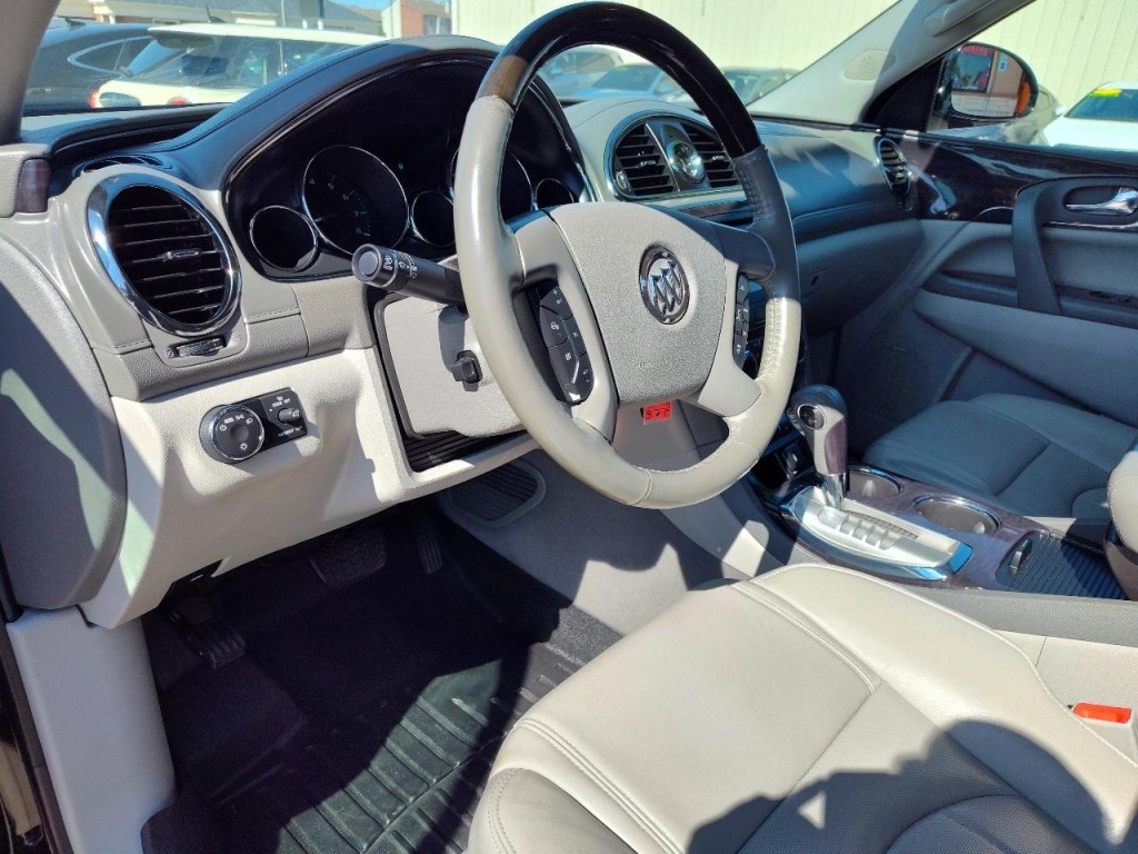 2017 Buick Enclave Image 19