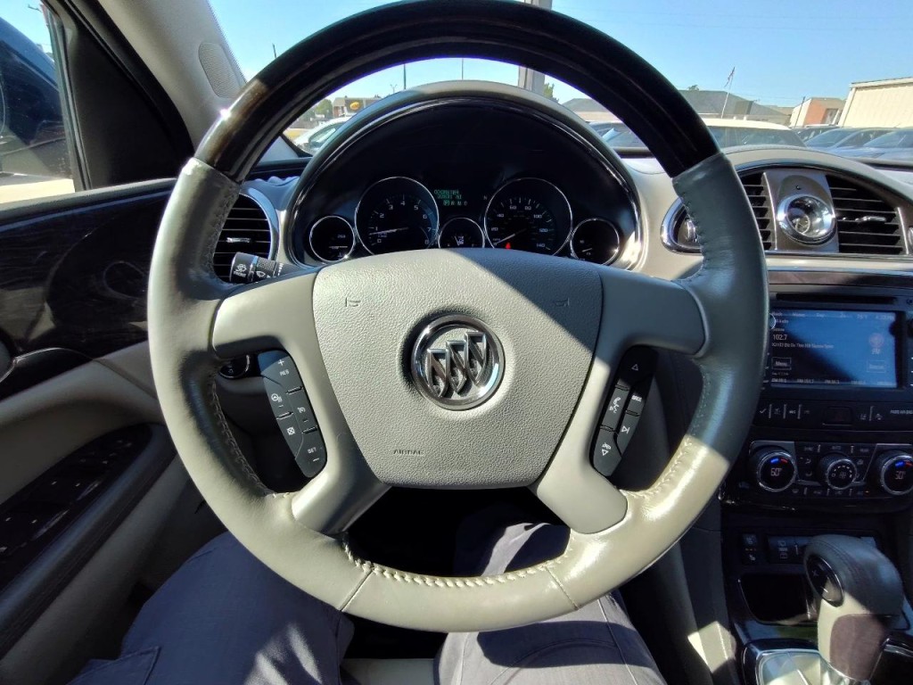 2017 Buick Enclave Image 20