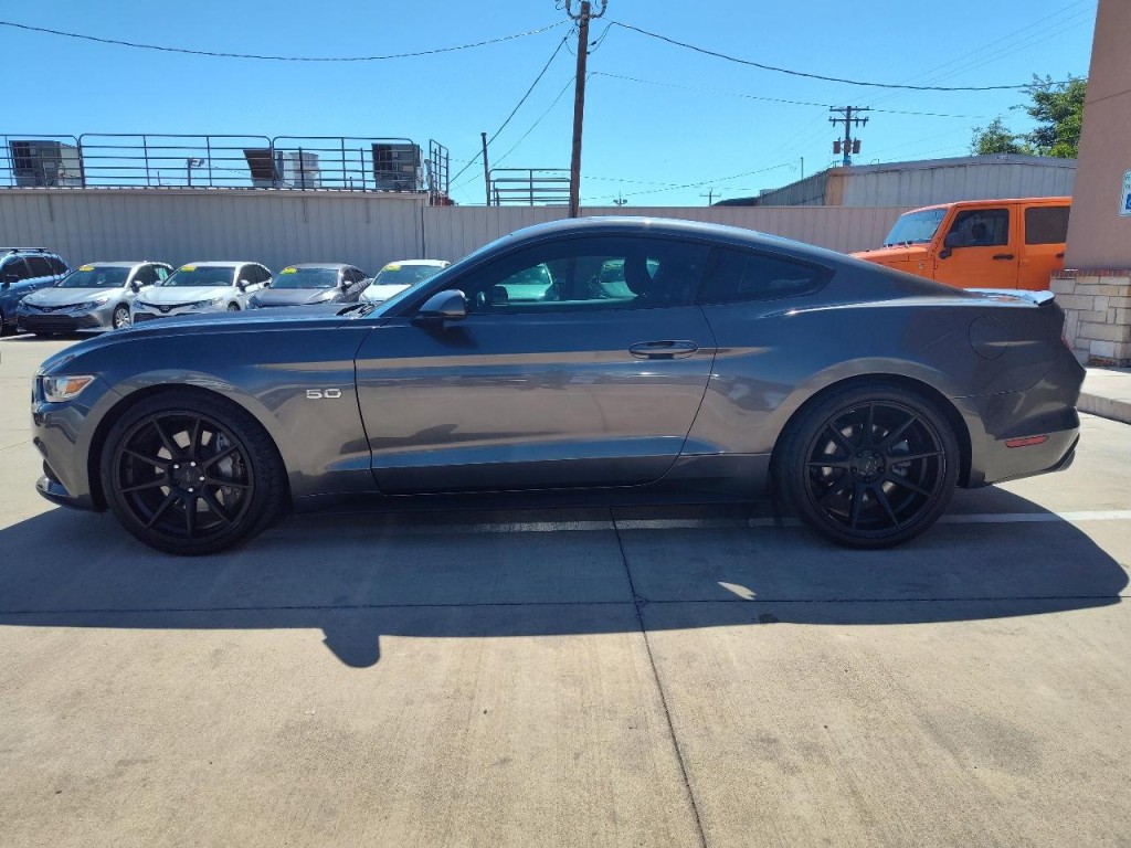 2015 Ford Mustang Image 7