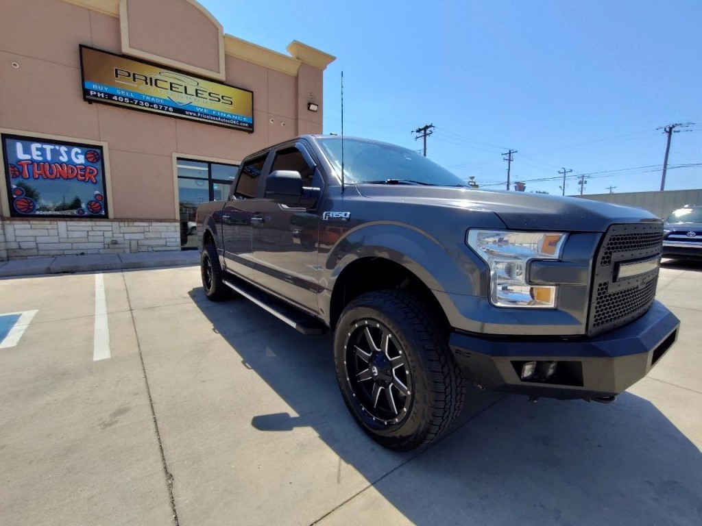 2017 Ford F-150 Image 2