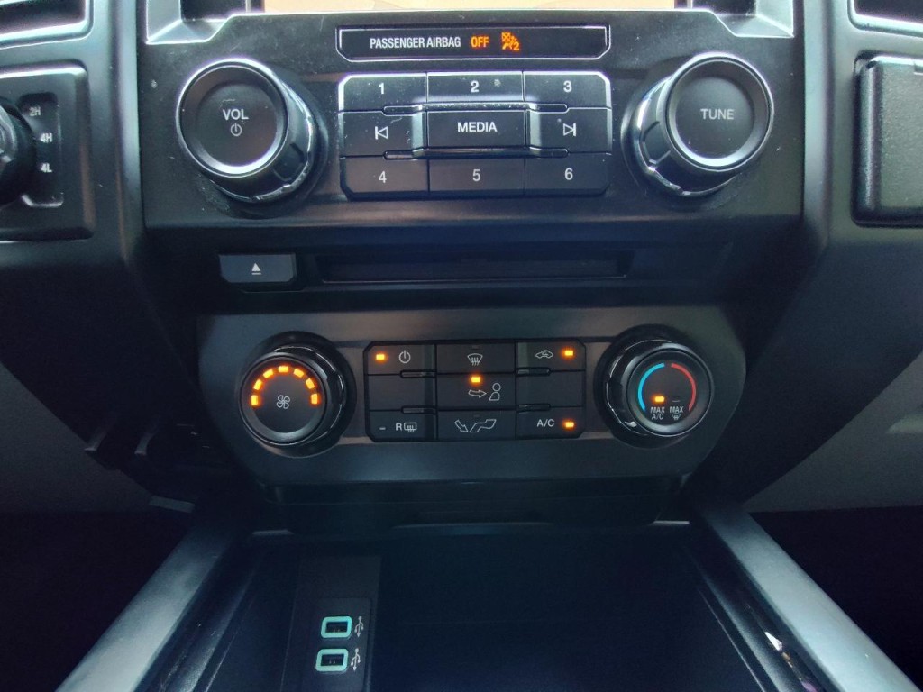 2017 Ford F-150 Image 22