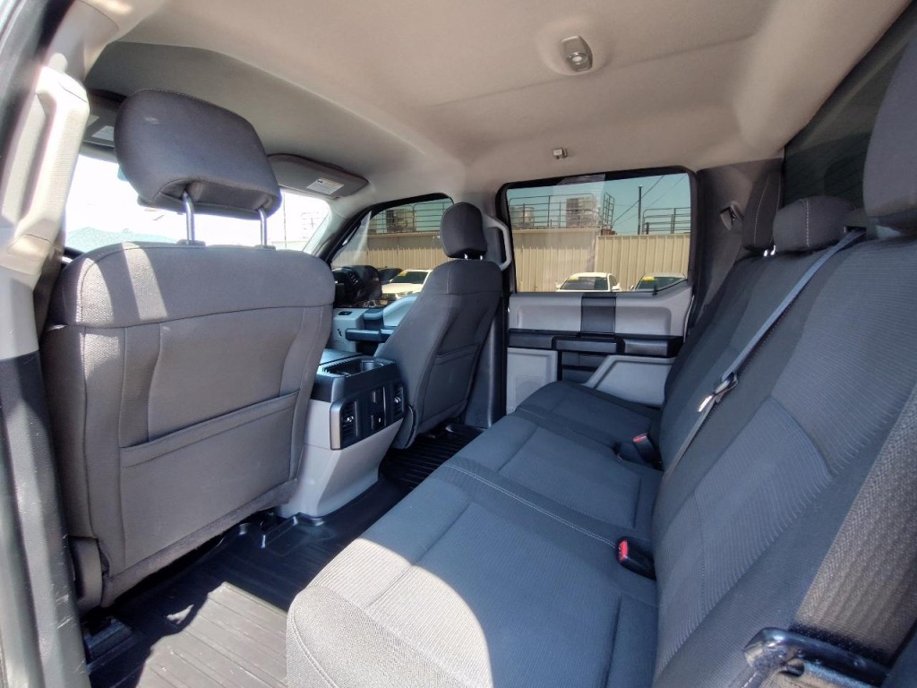 2017 Ford F-150 Image 32