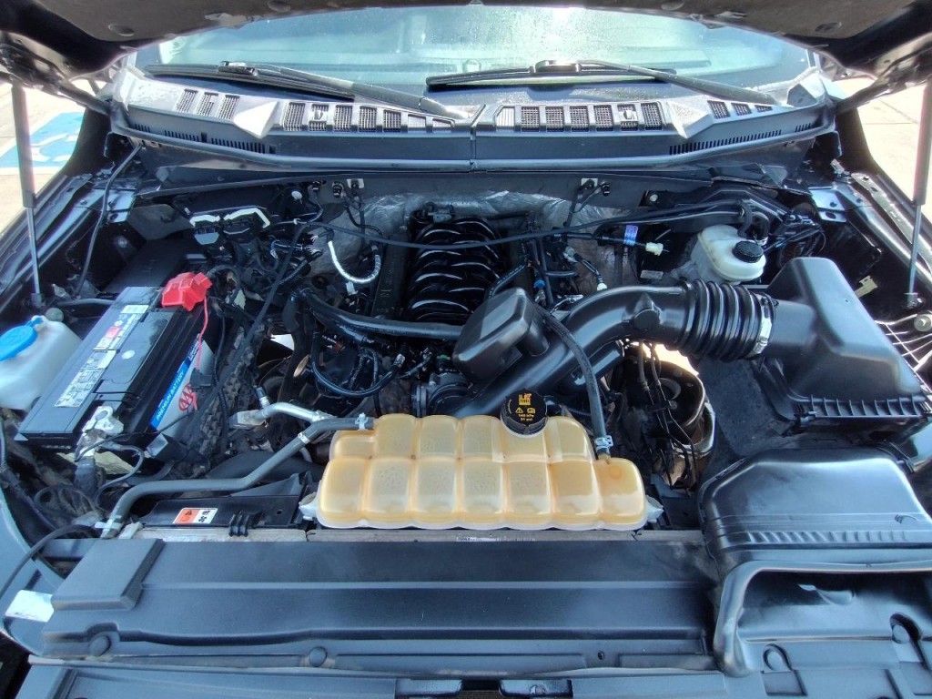 2017 Ford F-150 Image 46