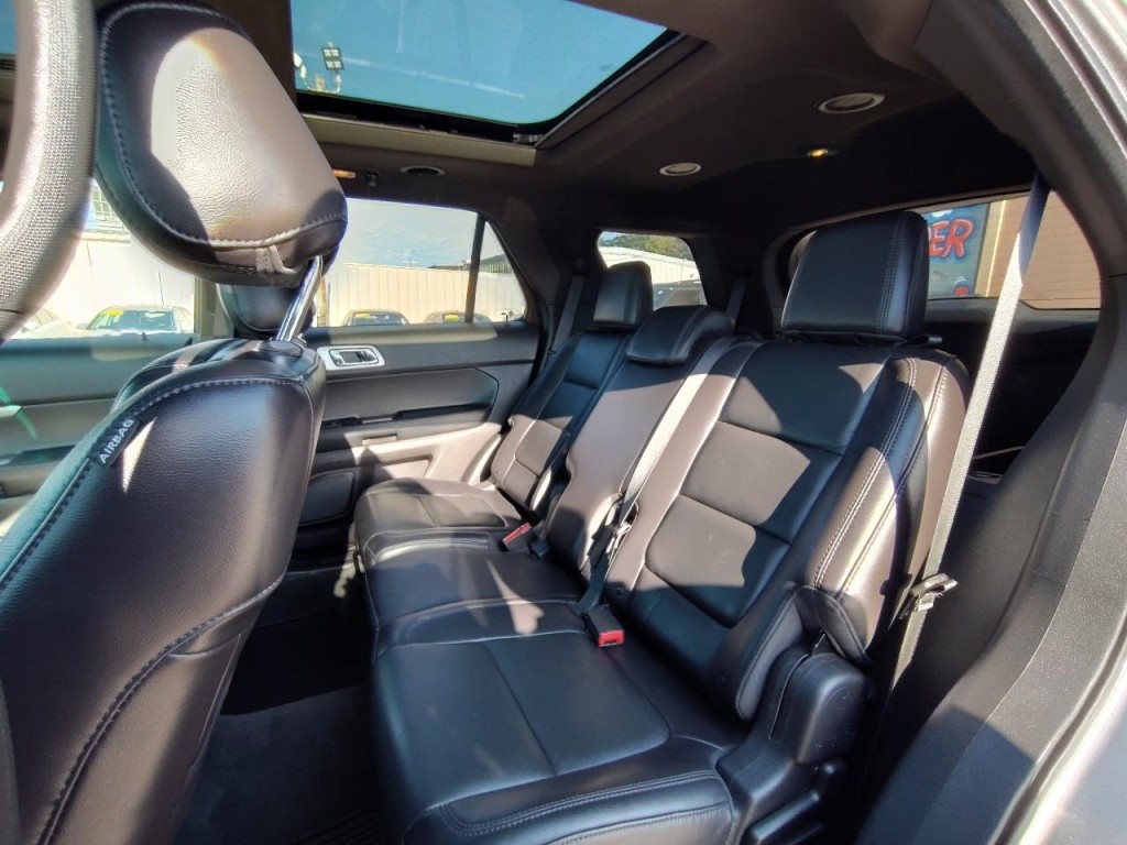 2013 Ford Explorer Image 34