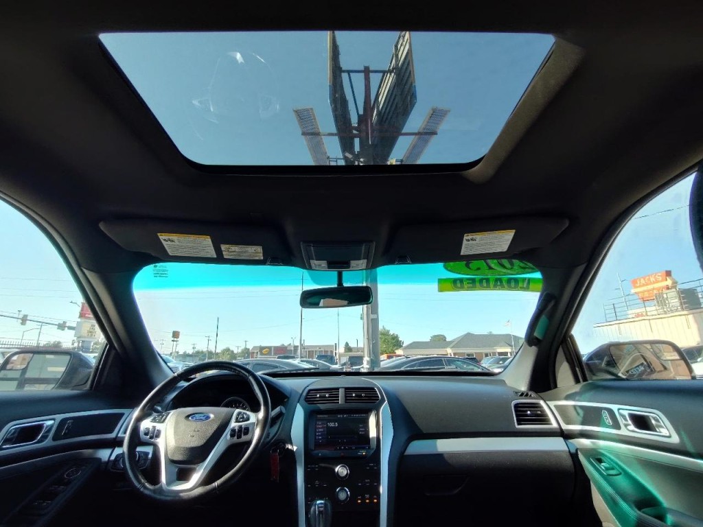2013 Ford Explorer Image 38