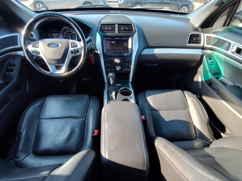 2013 Ford Explorer Image 39