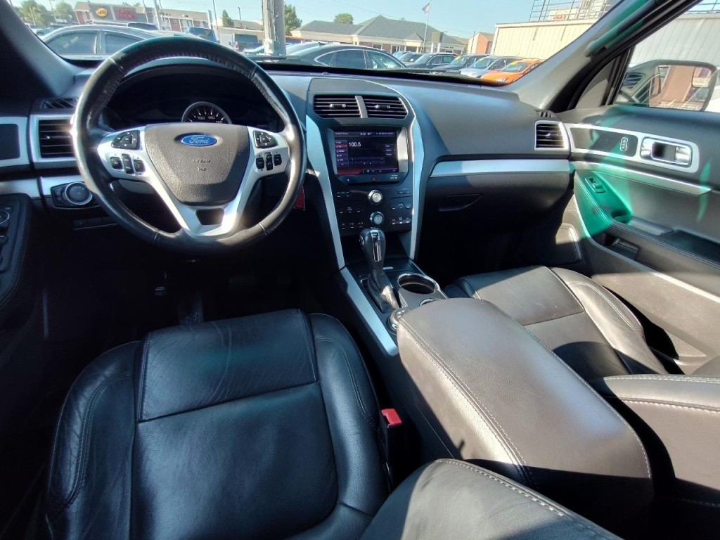2013 Ford Explorer Image 40