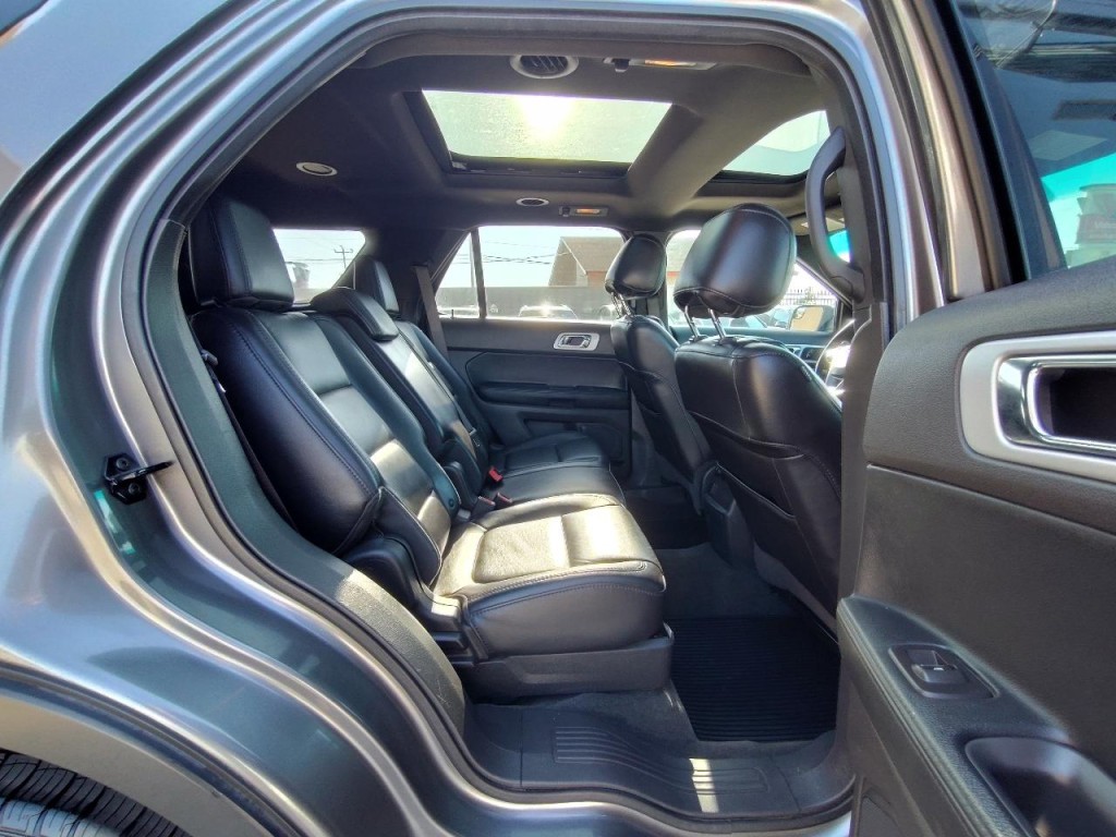 2013 Ford Explorer Image 43