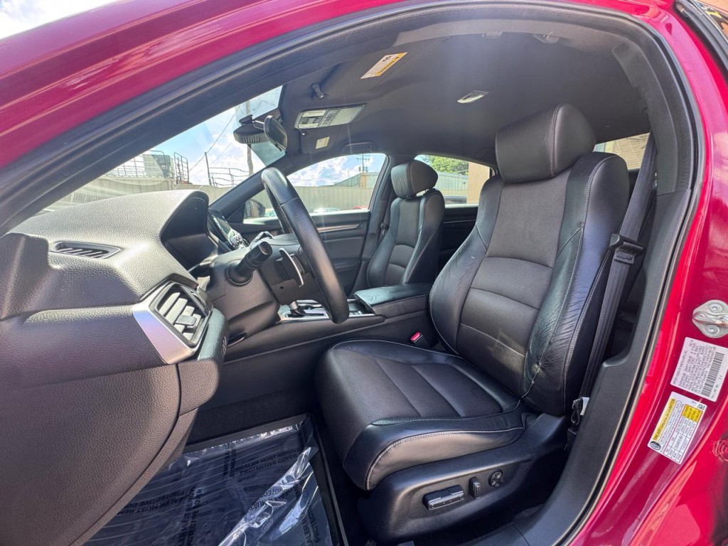 2018 Honda Accord Image 17