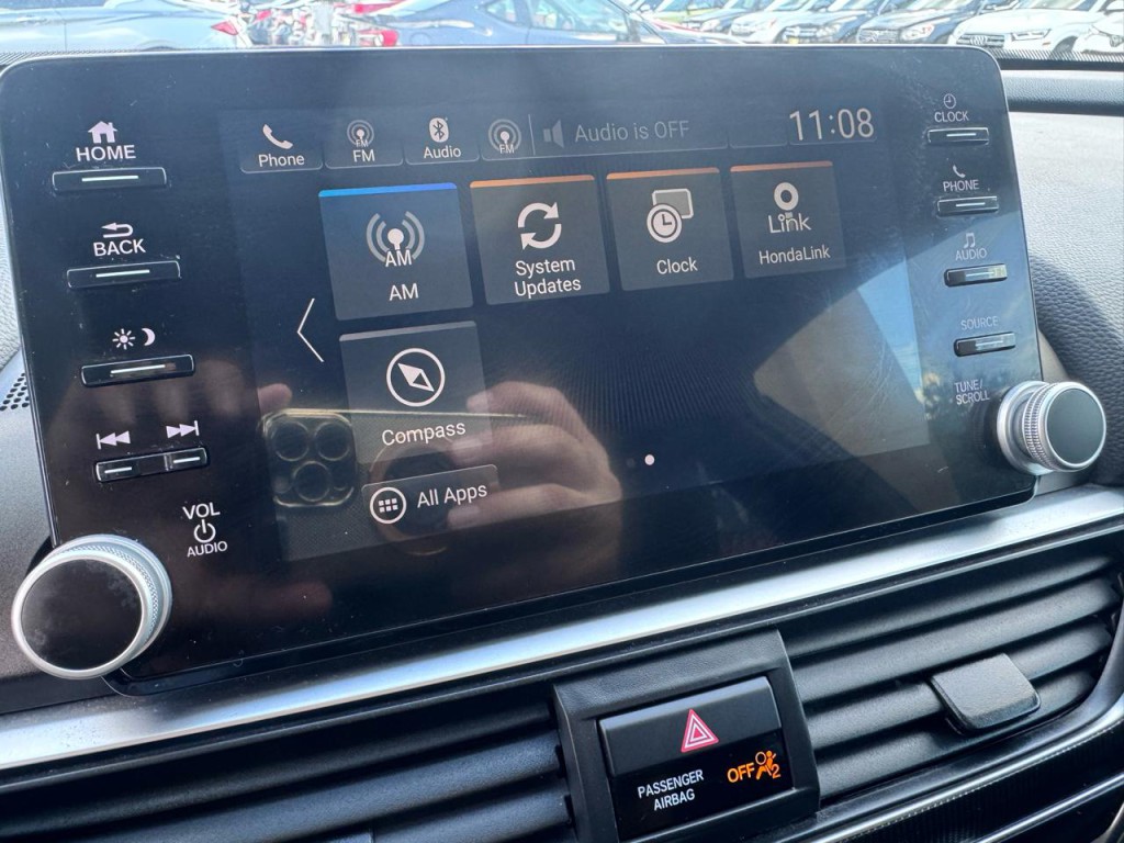 2018 Honda Accord Image 30