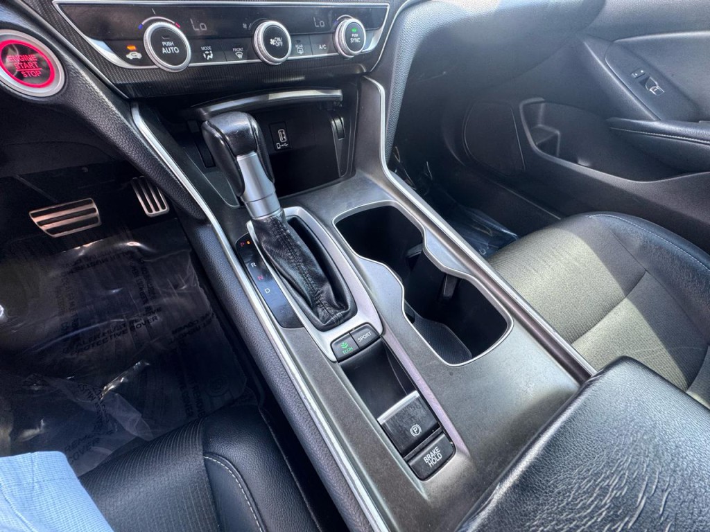 2018 Honda Accord Image 33