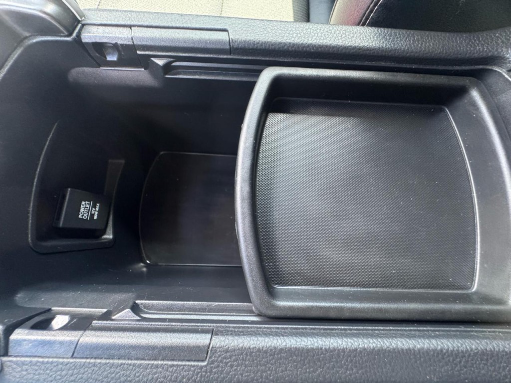 2018 Honda Accord Image 35