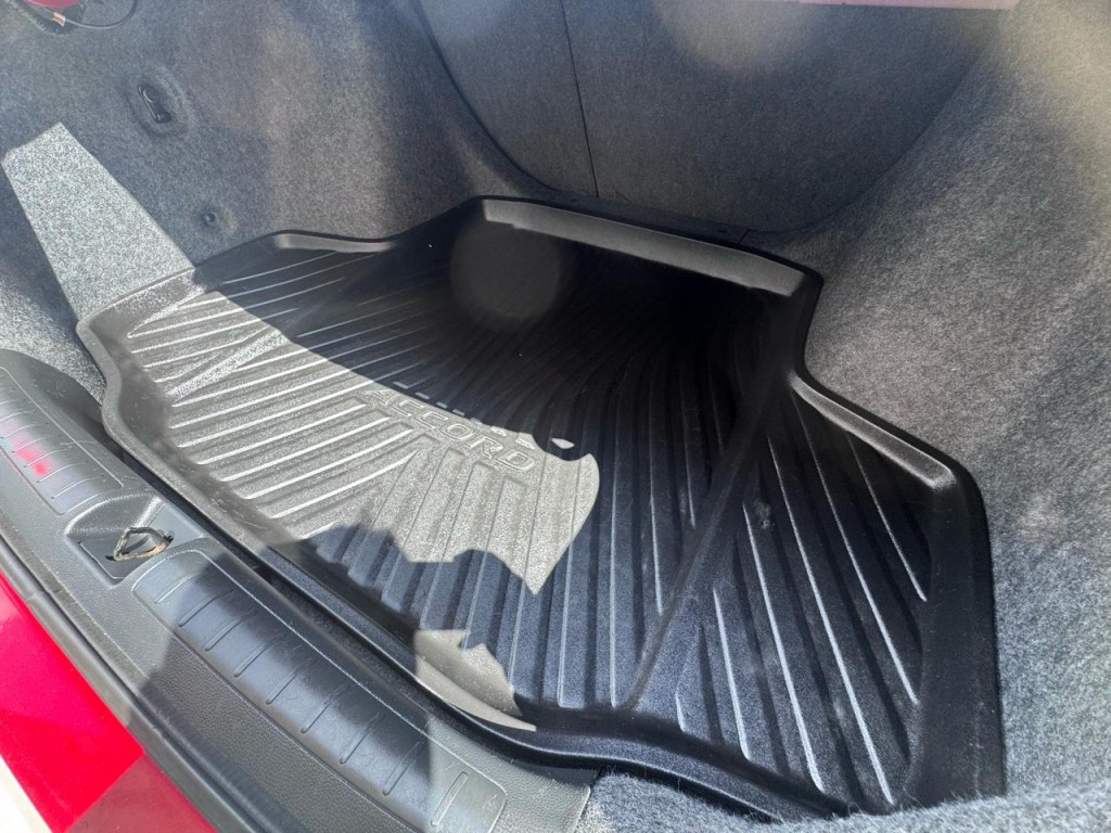 2018 Honda Accord Image 55