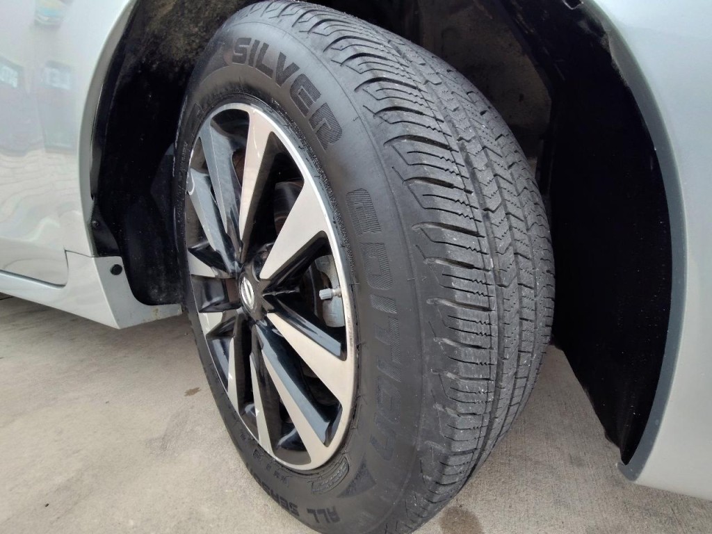 2018 Nissan Altima Image 48