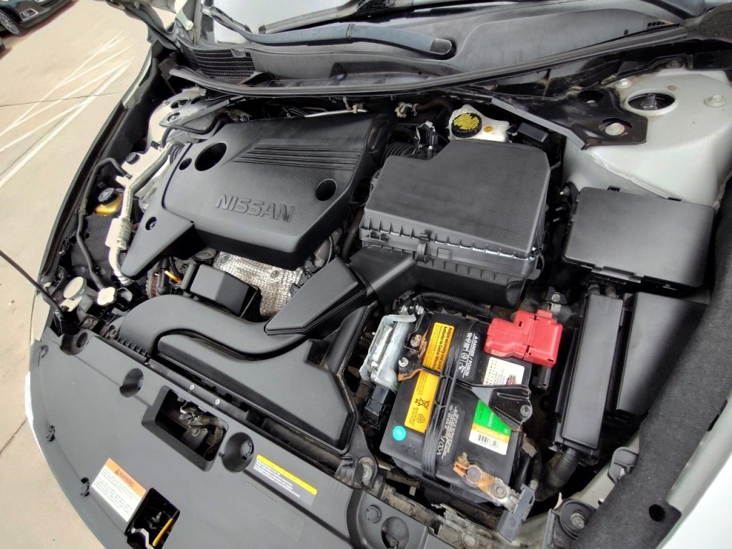 2018 Nissan Altima Image 50