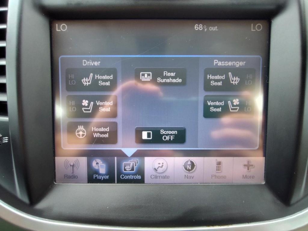 2011 Chrysler 300 Image 27