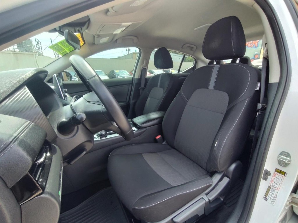 2021 Nissan Sentra Image 15