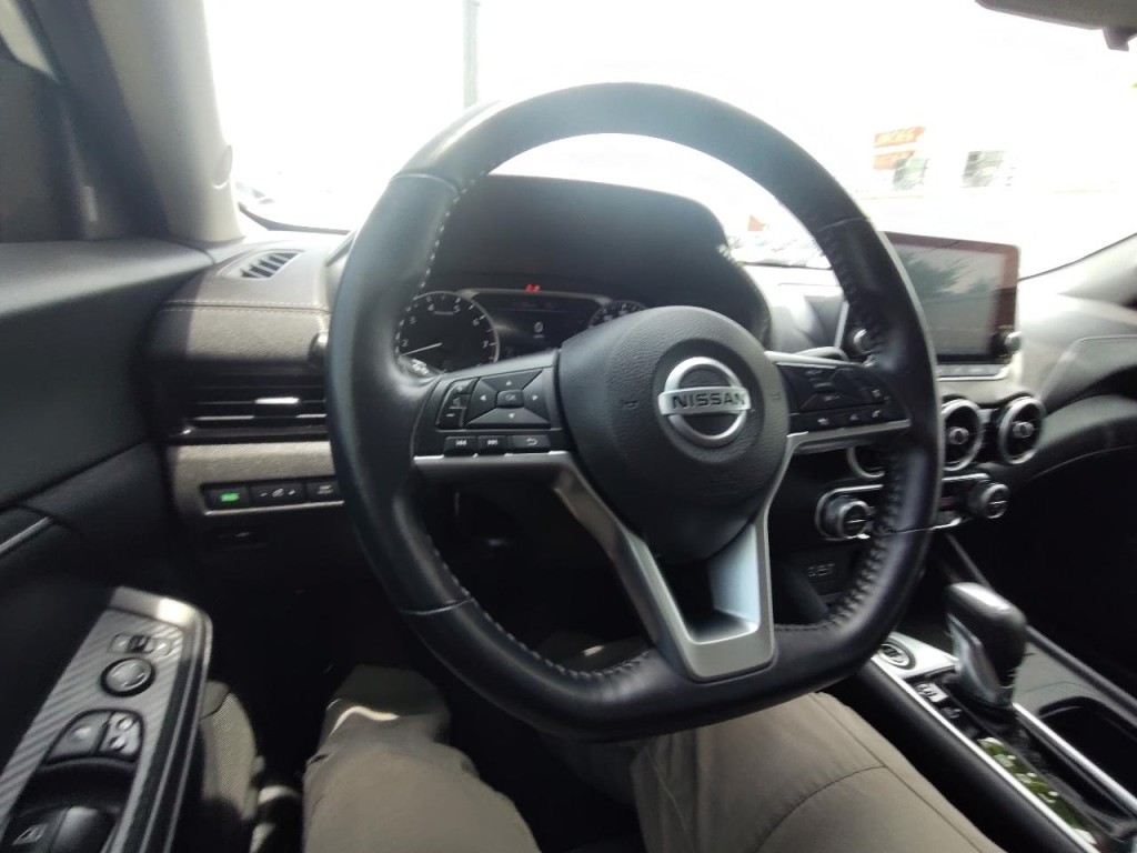 2021 Nissan Sentra Image 18