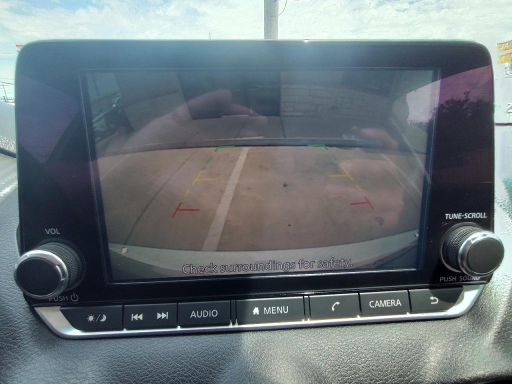 2021 Nissan Sentra Image 23