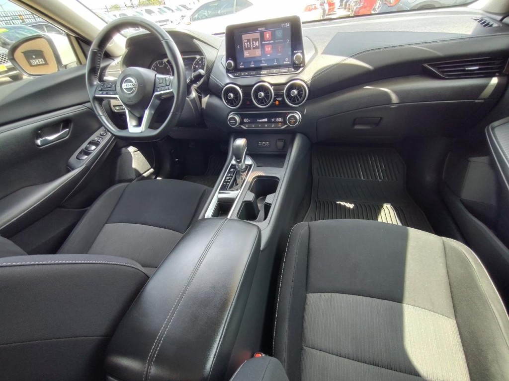 2021 Nissan Sentra Image 35