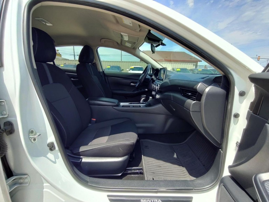 2021 Nissan Sentra Image 41