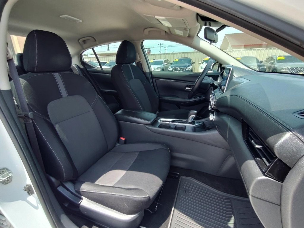 2021 Nissan Sentra Image 42