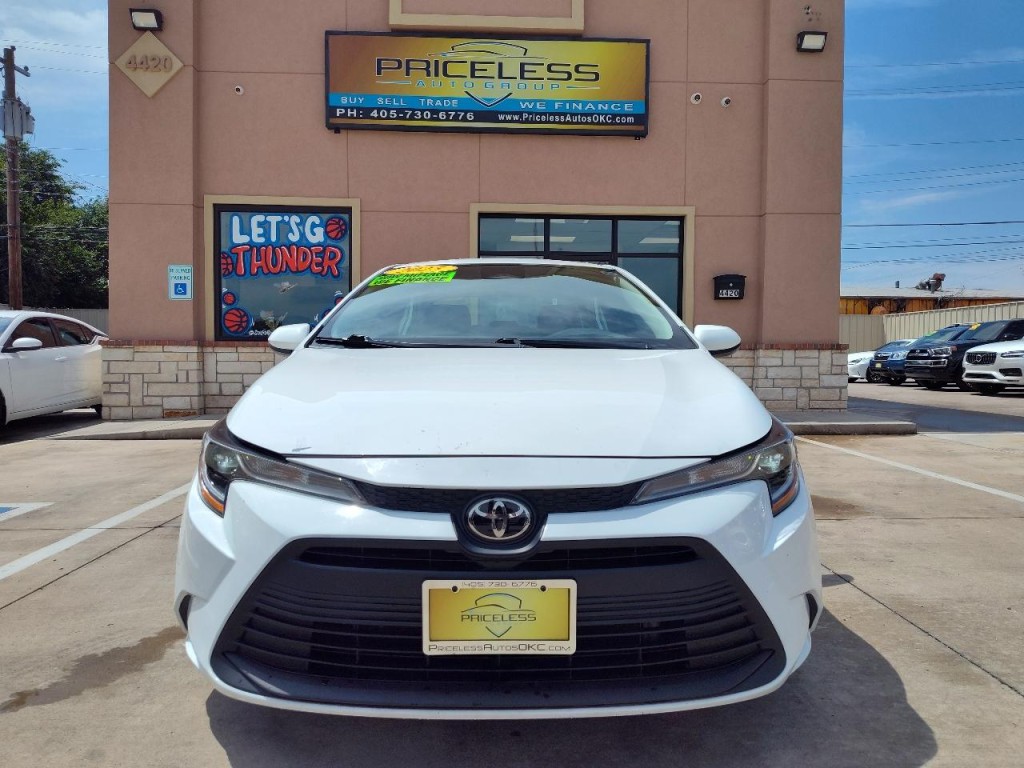 2025 Toyota Corolla Image 9