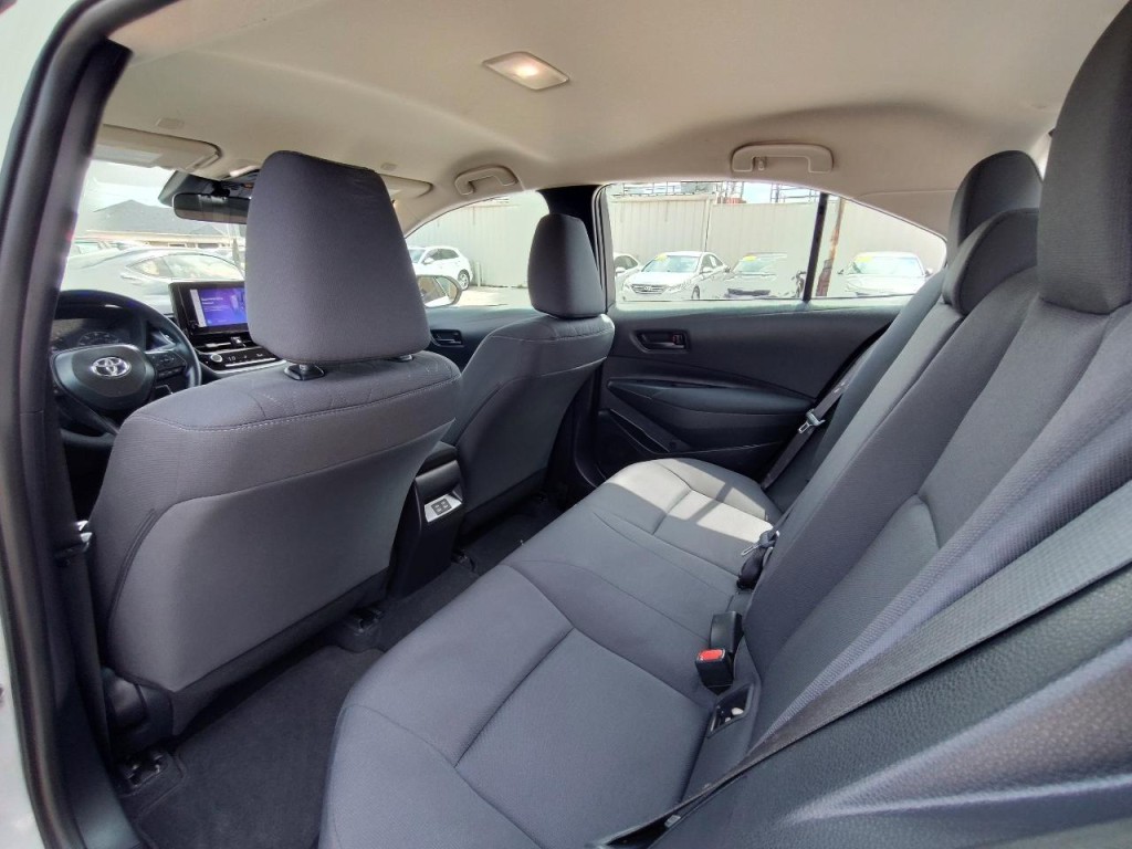2025 Toyota Corolla Image 31