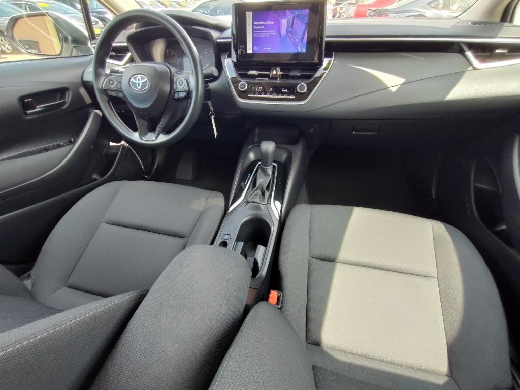 2025 Toyota Corolla Image 35