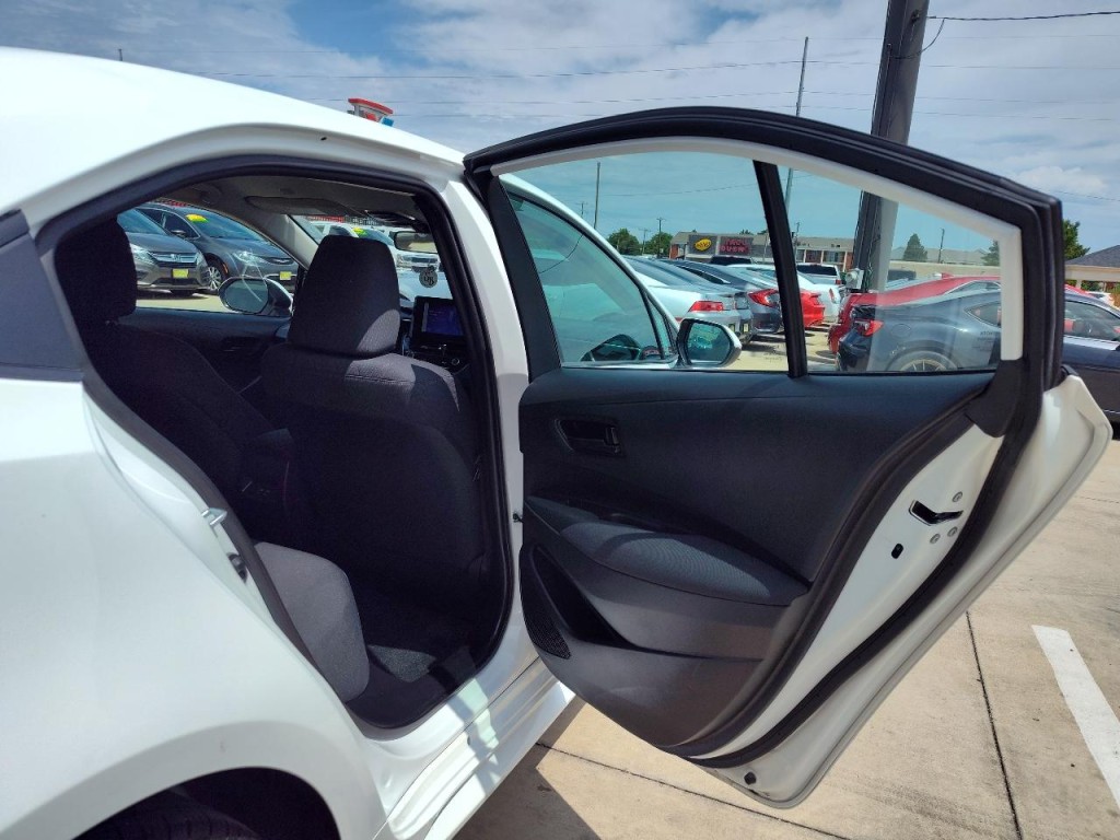 2025 Toyota Corolla Image 37