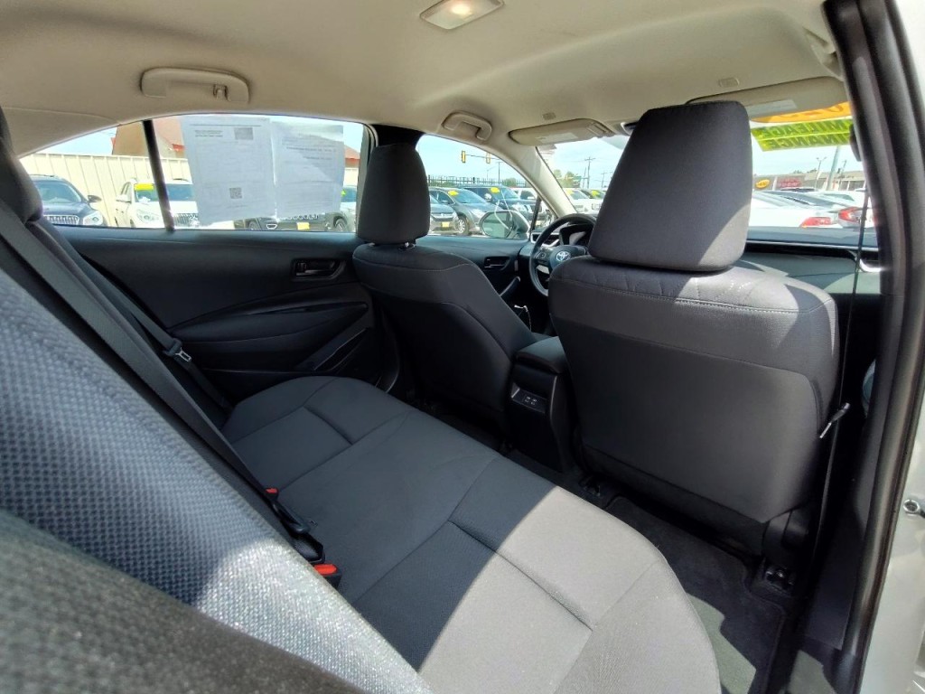 2025 Toyota Corolla Image 39