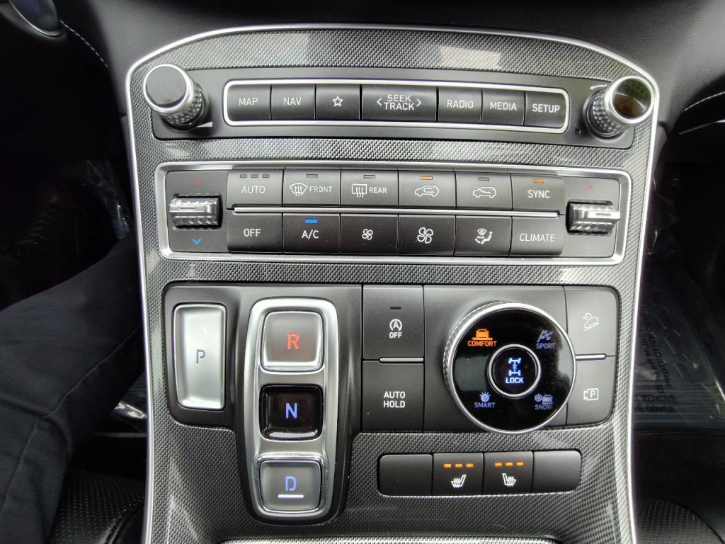 2023 Hyundai Santa Fe Image 23