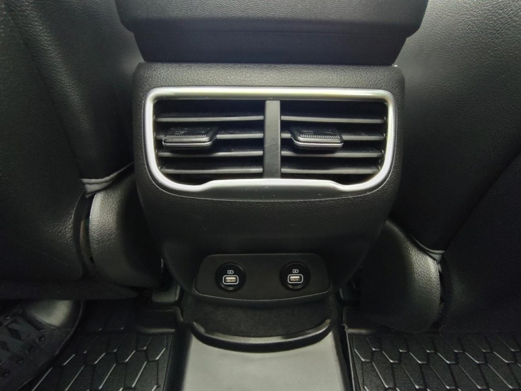 2023 Hyundai Santa Fe Image 37