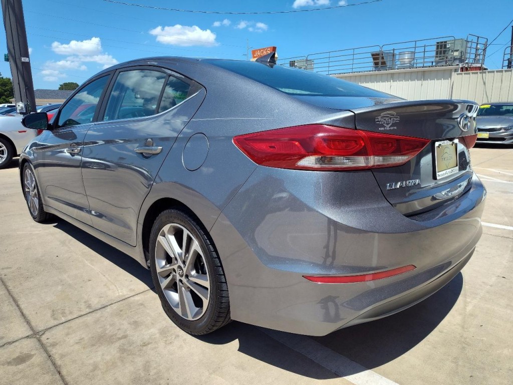 2018 Hyundai Elantra Image 6