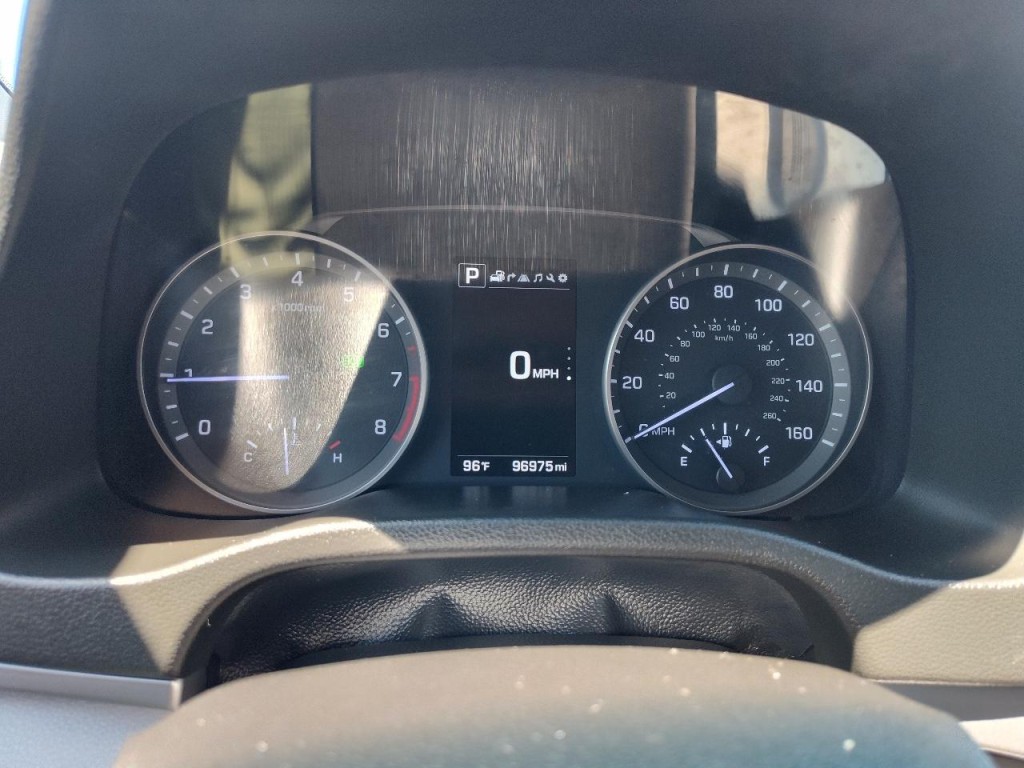 2018 Hyundai Elantra Image 20
