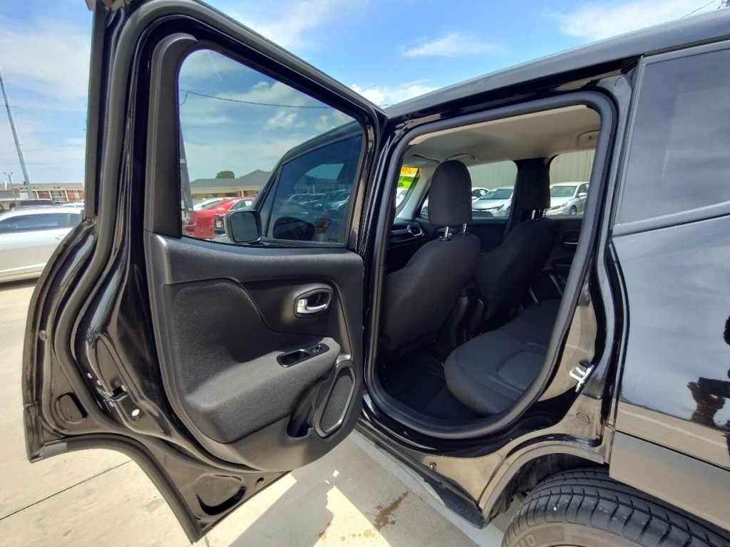 2021 Jeep Renegade Image 31