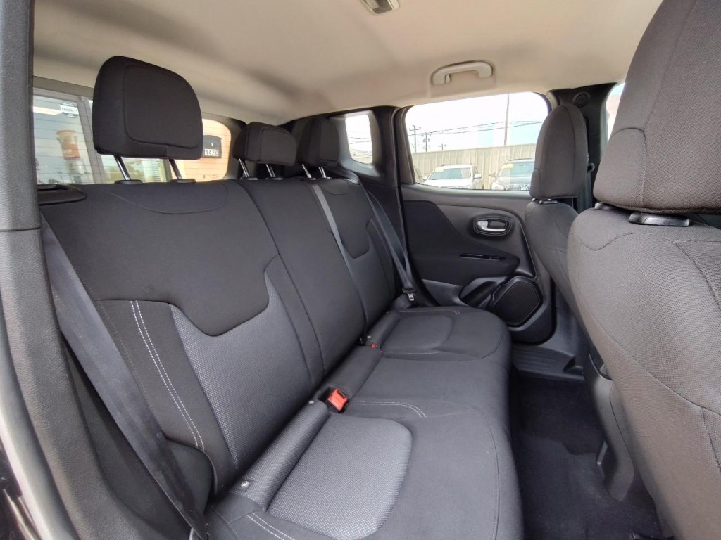 2021 Jeep Renegade Image 40