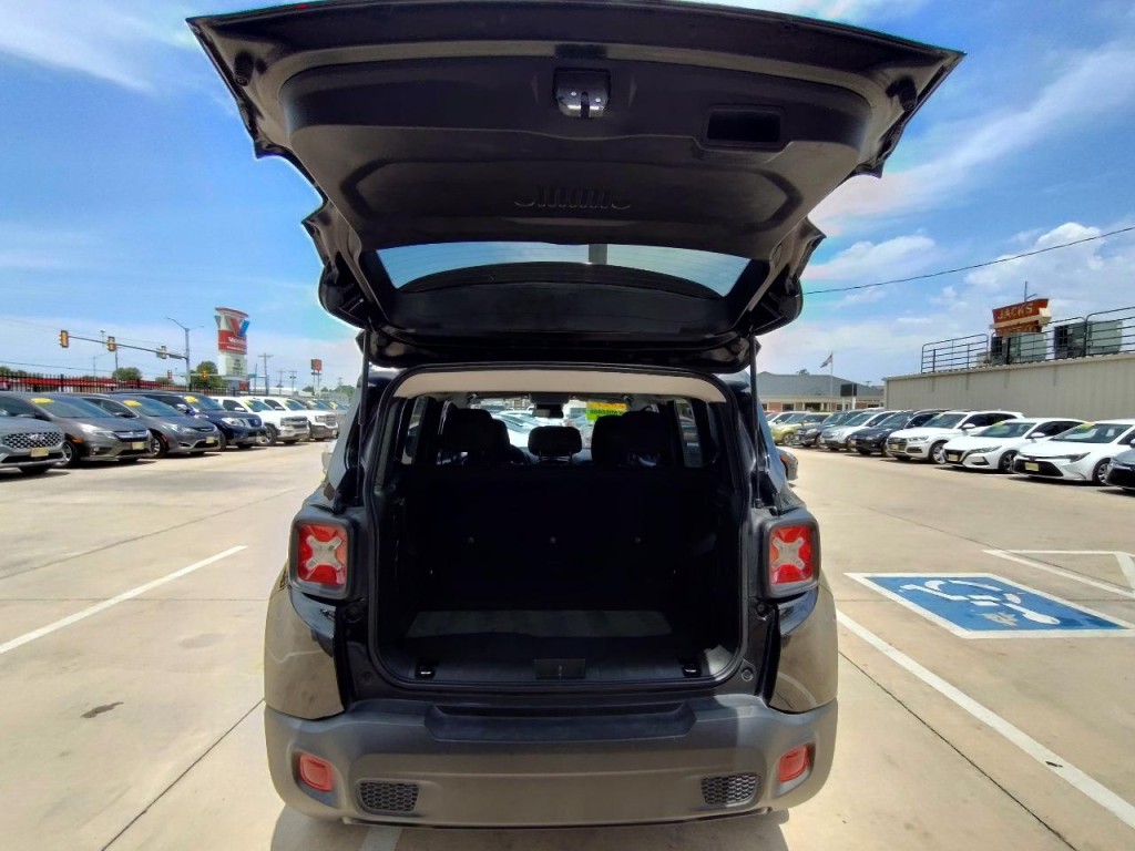 2021 Jeep Renegade Image 45