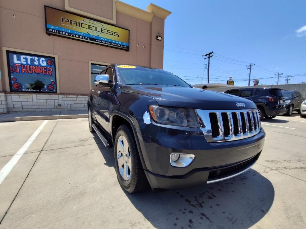 2013 Jeep Grand Cherokee Image 2