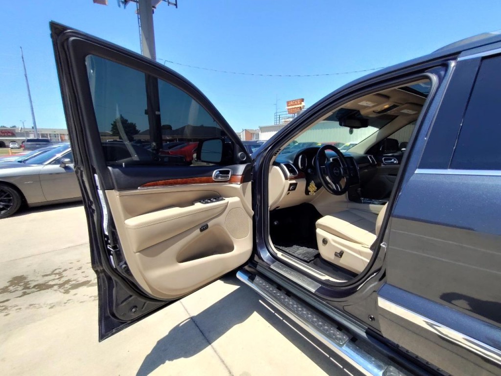 2013 Jeep Grand Cherokee Image 13