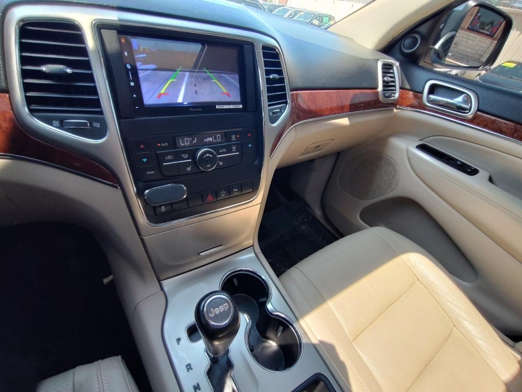 2013 Jeep Grand Cherokee Image 20