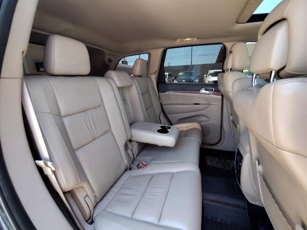 2013 Jeep Grand Cherokee Image 38