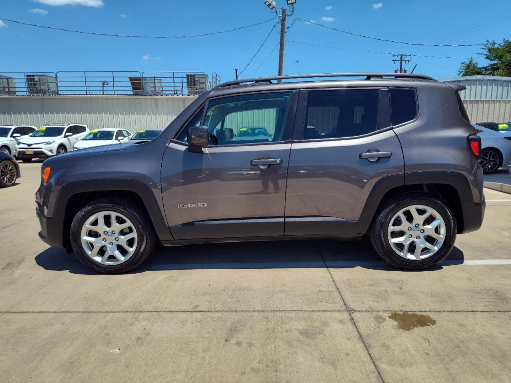 2016 Jeep Renegade Image 7